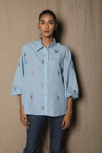 Load image into Gallery viewer, Blue hot air balloon shirt