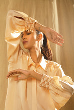 Load image into Gallery viewer, Champagne gold scallop shirt